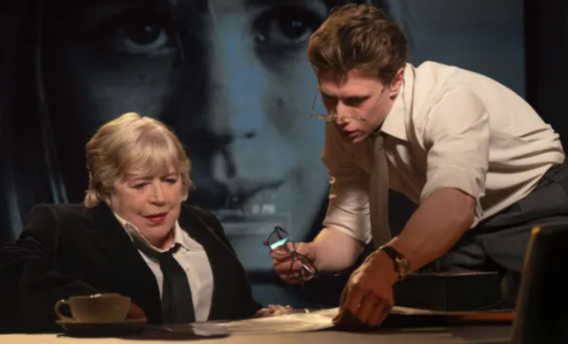 Marianne Faithfull: Broken English